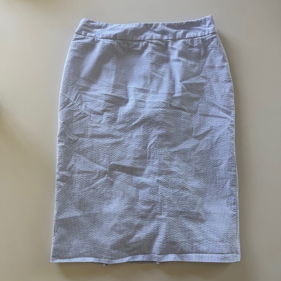 Brooks Brothers- Stretch-Pencil-Skirt-Pin Stripe-Blue-White-Classic-Business- 8 - Picture 1 of 7